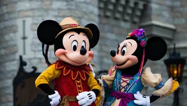 EP190: What a Disney Castmember Church can Teach Me about Digital & Discipleship