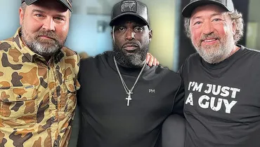 Ep 1439 | Philip Anthony Mitchell's Warning to America: Stand Up Now or Pay the Price Later