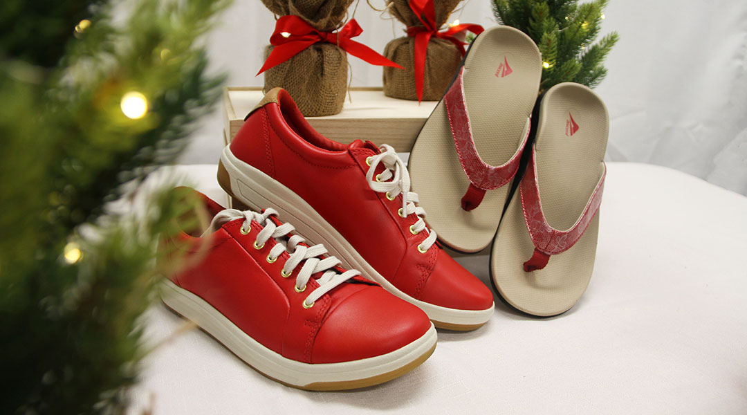 Stratus Scarlet Christmas Day Shoes