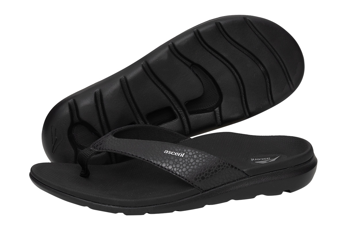 Groove (Wide) Black (Female/Senior) - Sandals - Ascent Footwear