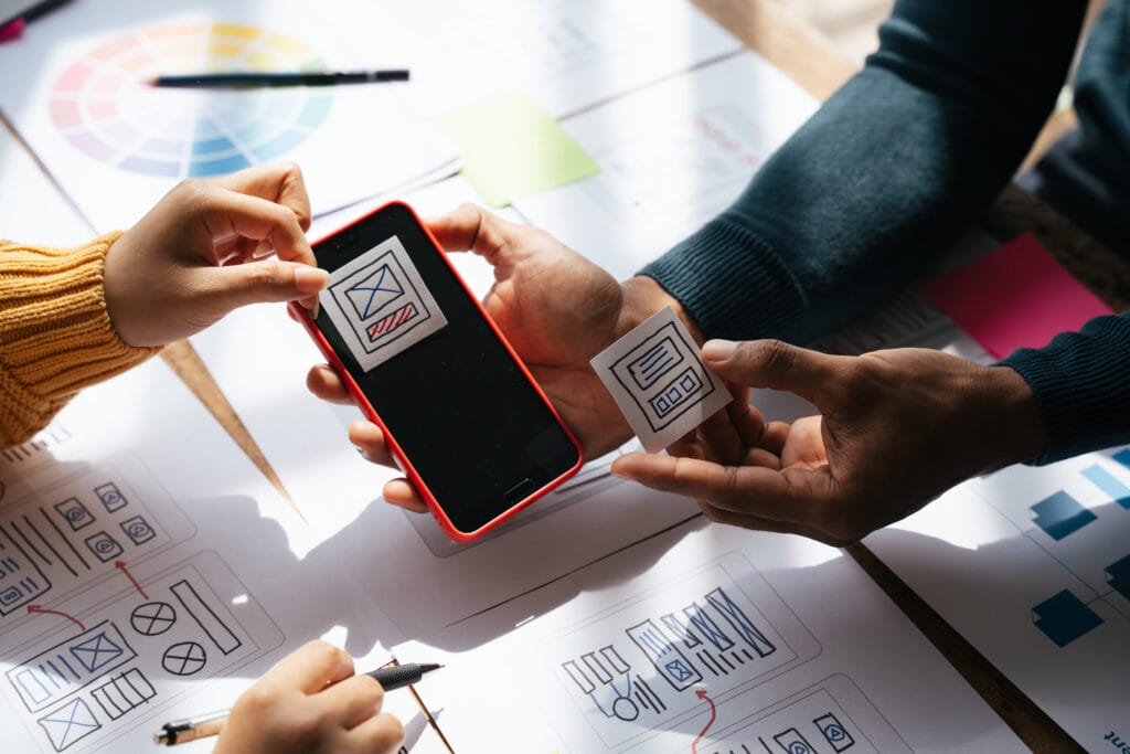 UX Design in der Zukunft: Einfluss auf Kundenbindung & Conversion 3 ux design agency user experience concept