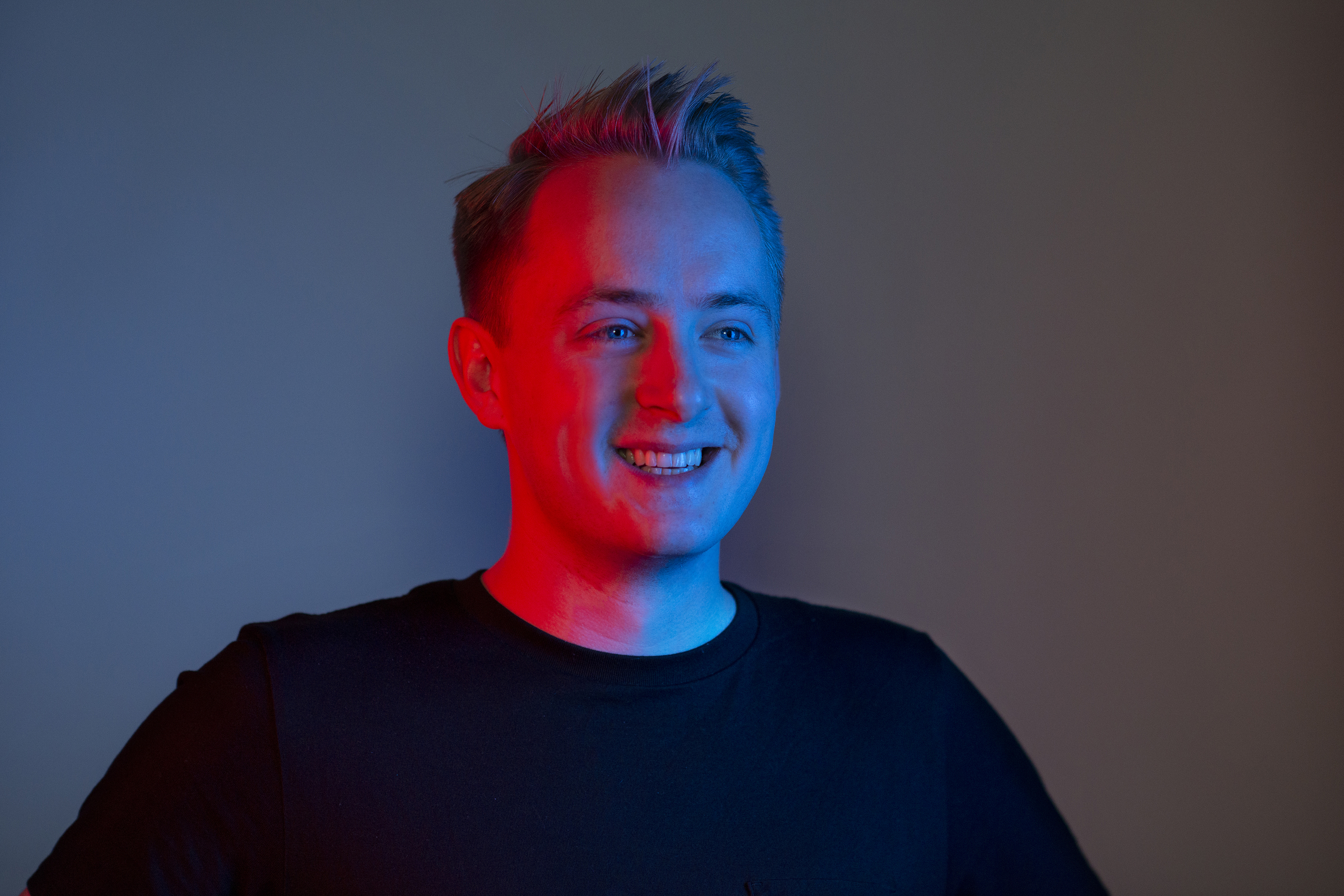 Tim Lee Hoh Formwandler interactive webdesign Tim Hoh formwandler interactive molchkragen media gmbh webdesign frankfurt