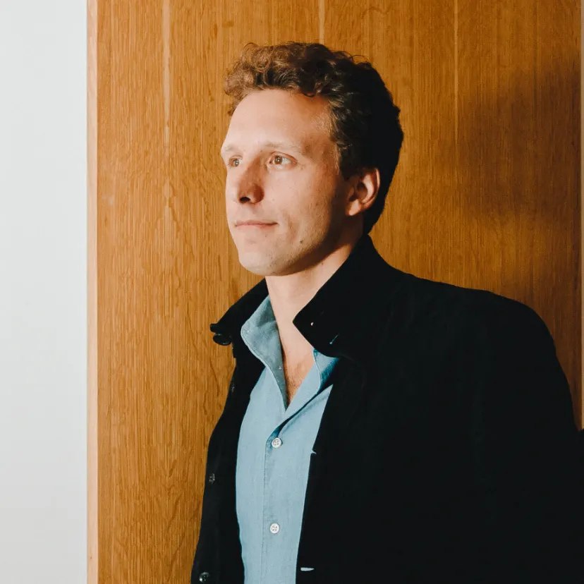 Julien portrait