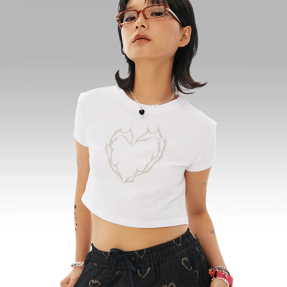 韓国アイドル着用★[WONDERVISITOR] PEACE CROP T-SHIRT 韓国アイドル着用☆[WONDERVISITOR] PEACE CROP T-SHIRT (WONDER