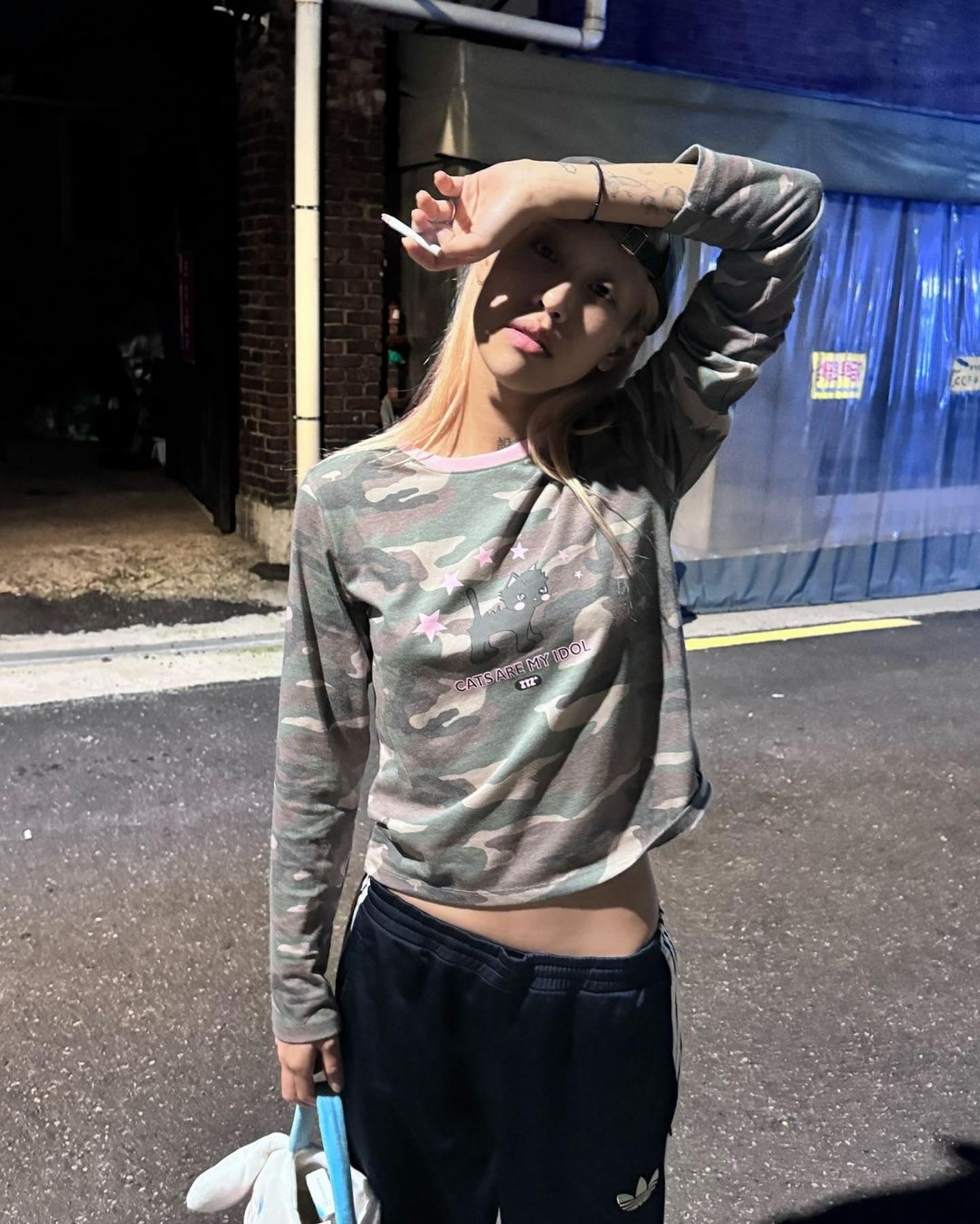 HERO CAT CAMO LONG SLEEVE - ITZAVIBE | 60% - Asian Fashion