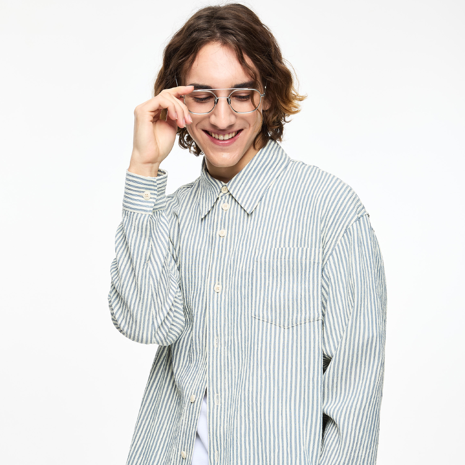 【HDEX】Inhens Varsity クロップド Tシャツ 韓国ブランド ラインパッチロゴ ショートスリーブTシャツ | アパレル