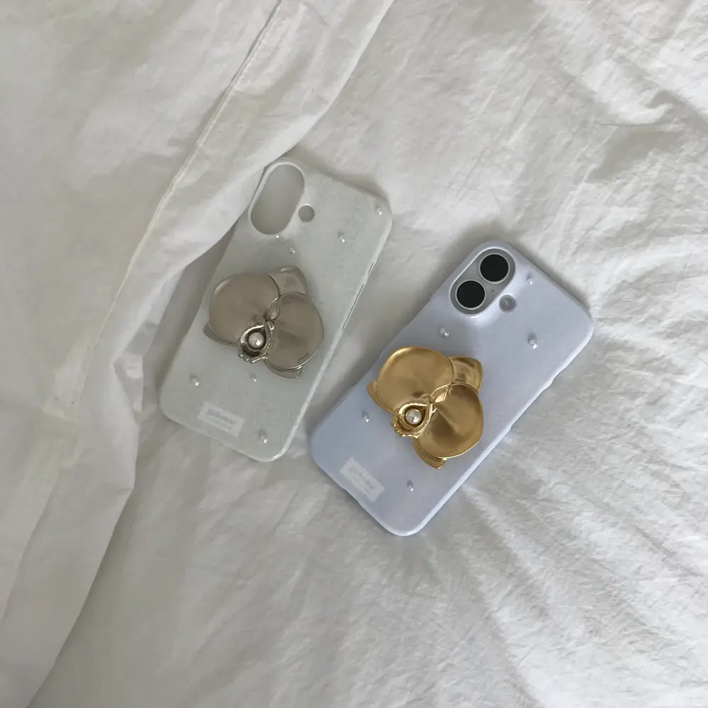 「jjehouse（ジェイジェイハウス）」が60%に新登場！ 毎日を咲かせるフェミニン＆ラブリーなスマホアクセ