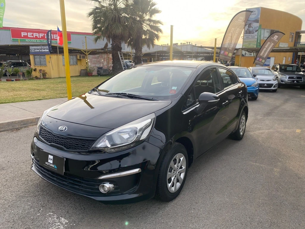 KIA RIO 4