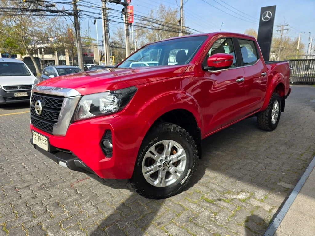 NISSAN NAVARA