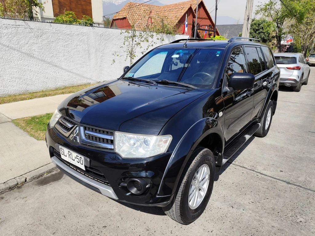 MITSUBISHI MONTERO SPORT