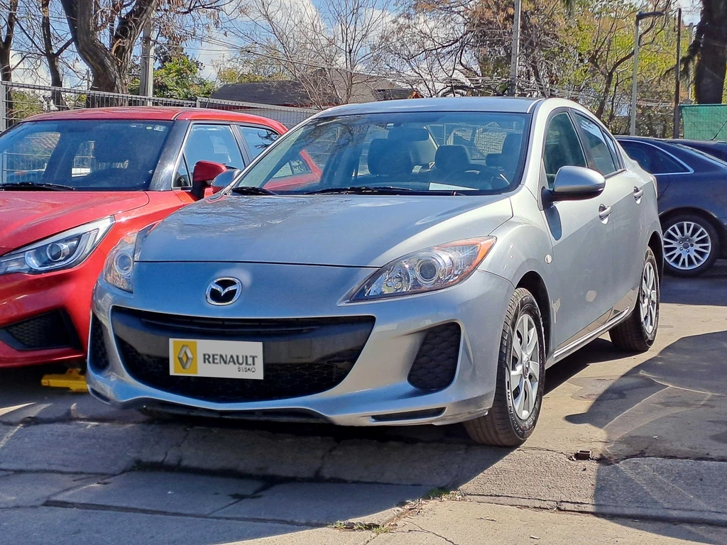 MAZDA 3 SEDAN