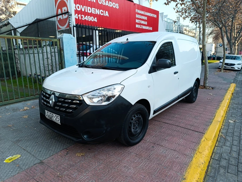 RENAULT DOKKER, 2019