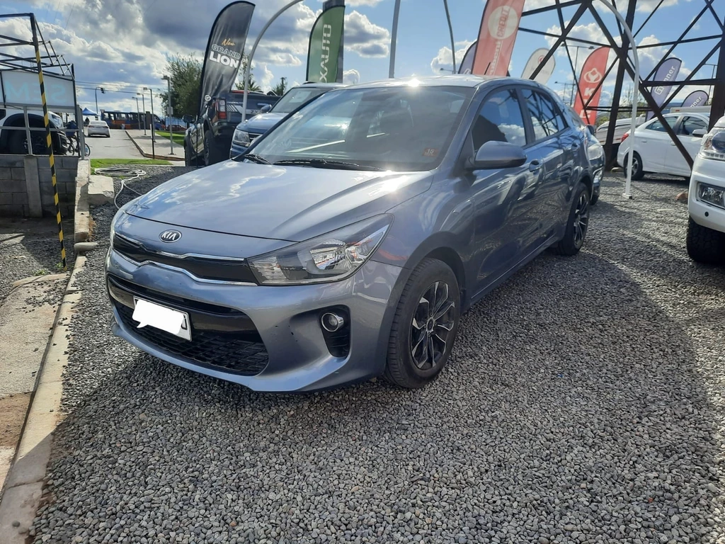 KIA RIO 5