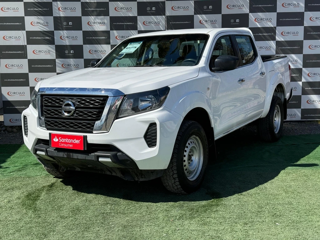 NISSAN NAVARA