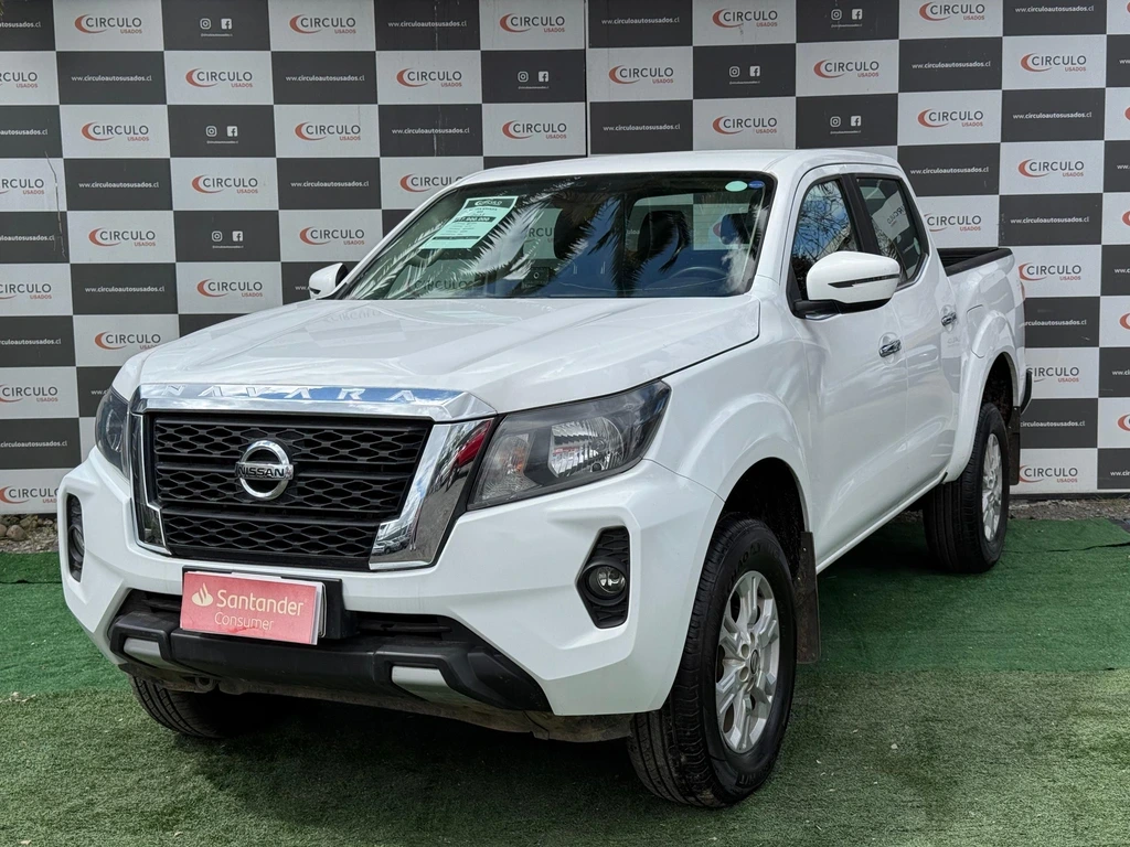 NISSAN NAVARA