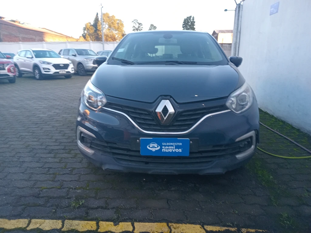 RENAULT CAPTUR