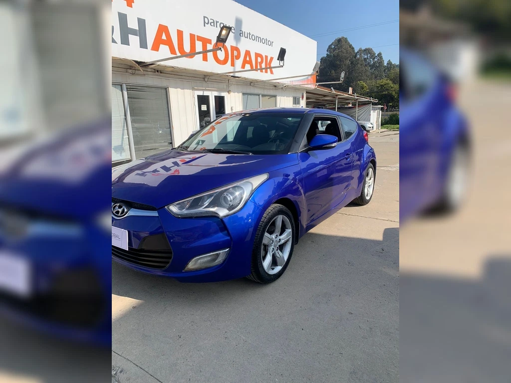 HYUNDAI VELOSTER