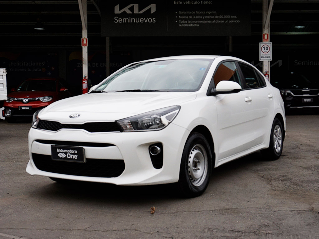 KIA RIO 4