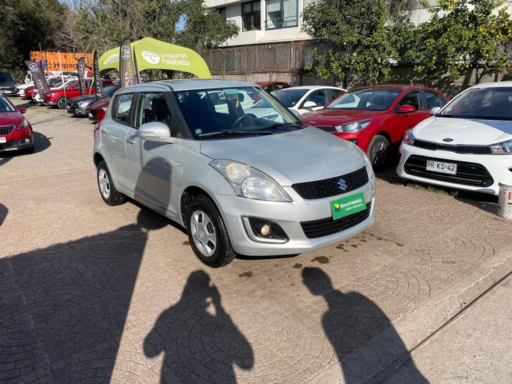 SUZUKI SWIFT