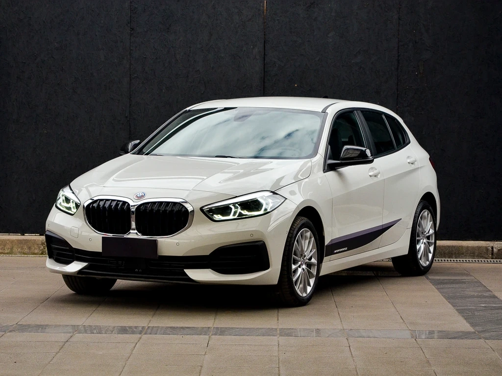 BMW 118