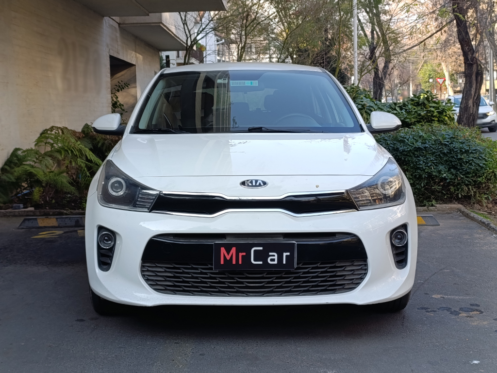 KIA RIO 5