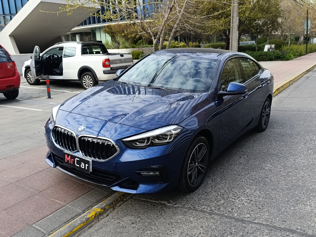 BMW 218