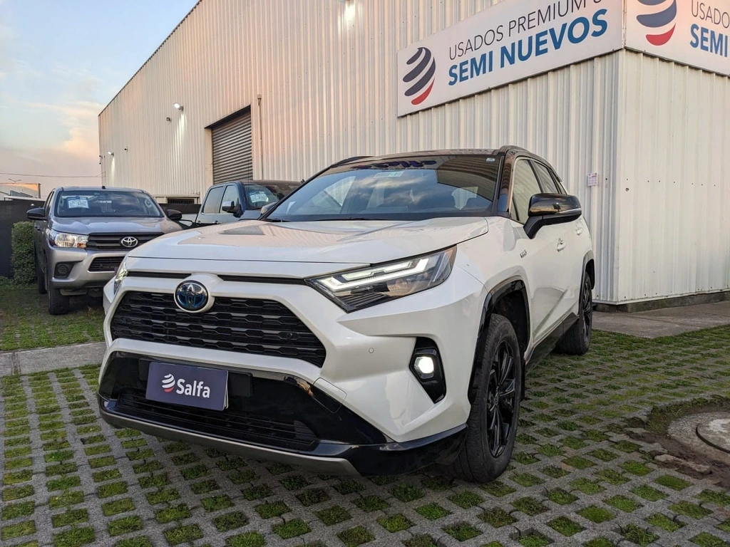 TOYOTA RAV4