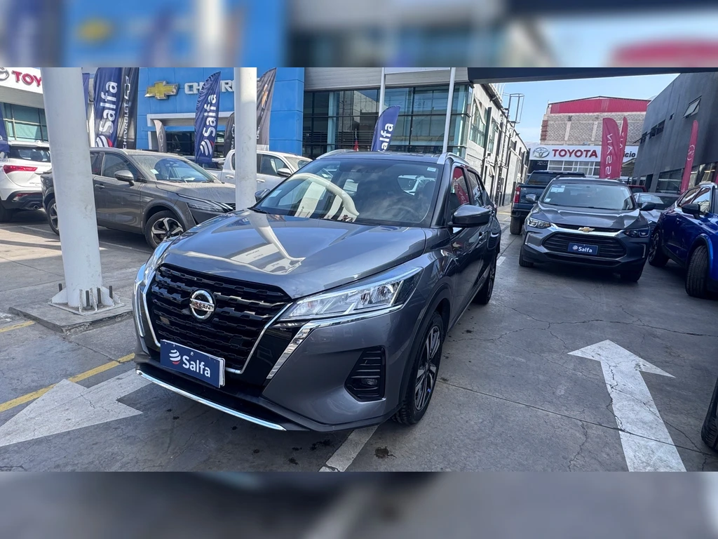 NISSAN KICKS