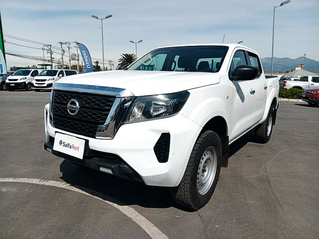 NISSAN NAVARA