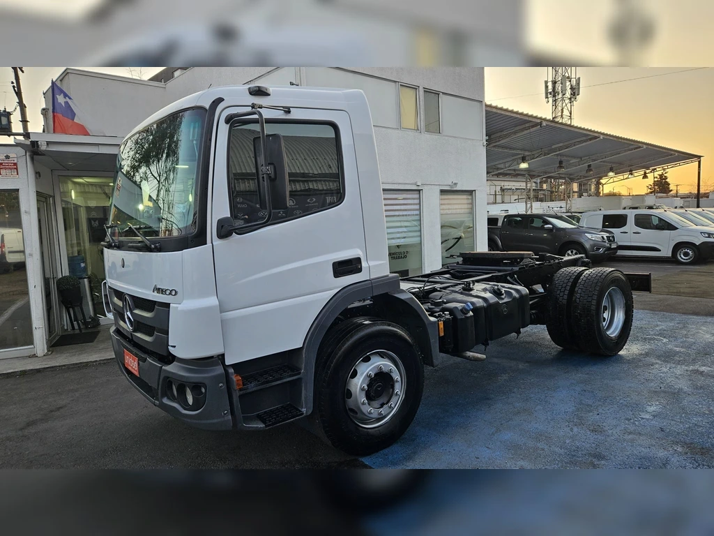 MERCEDES-BENZ ATEGO