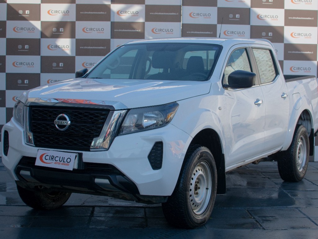 NISSAN NAVARA