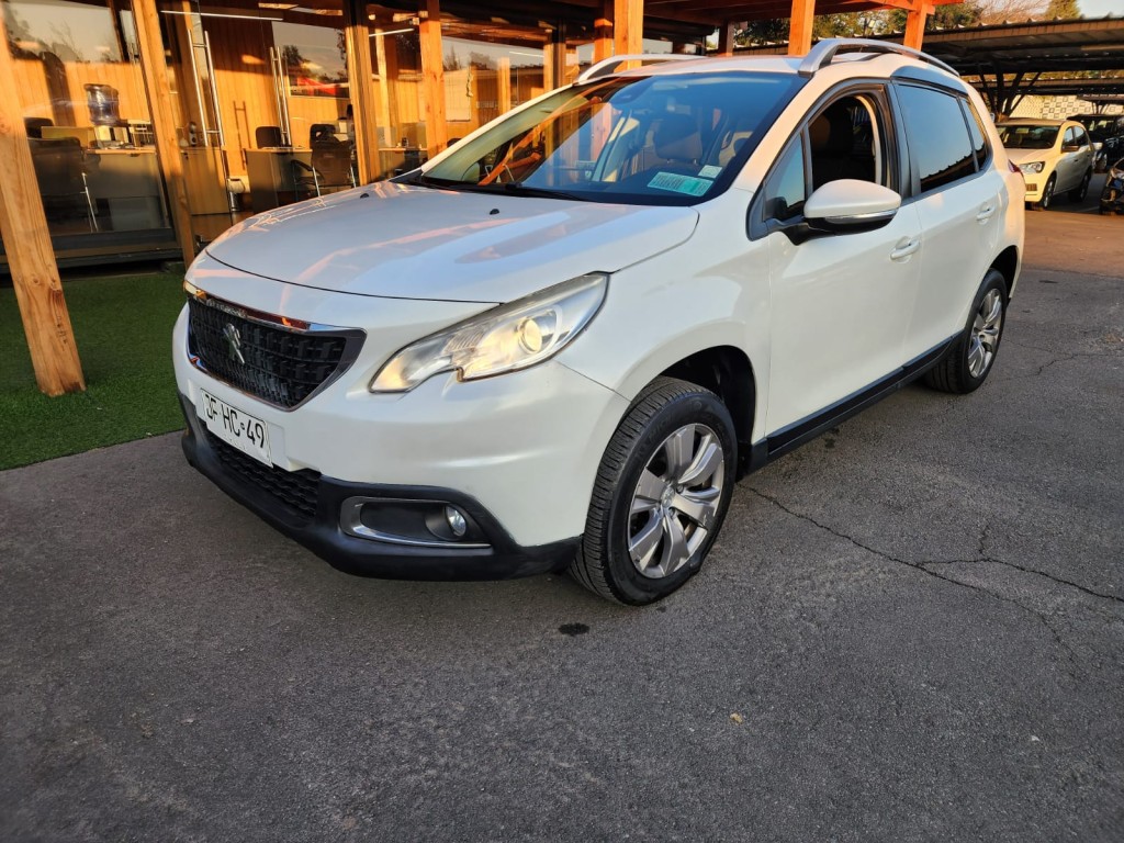 PEUGEOT 2008