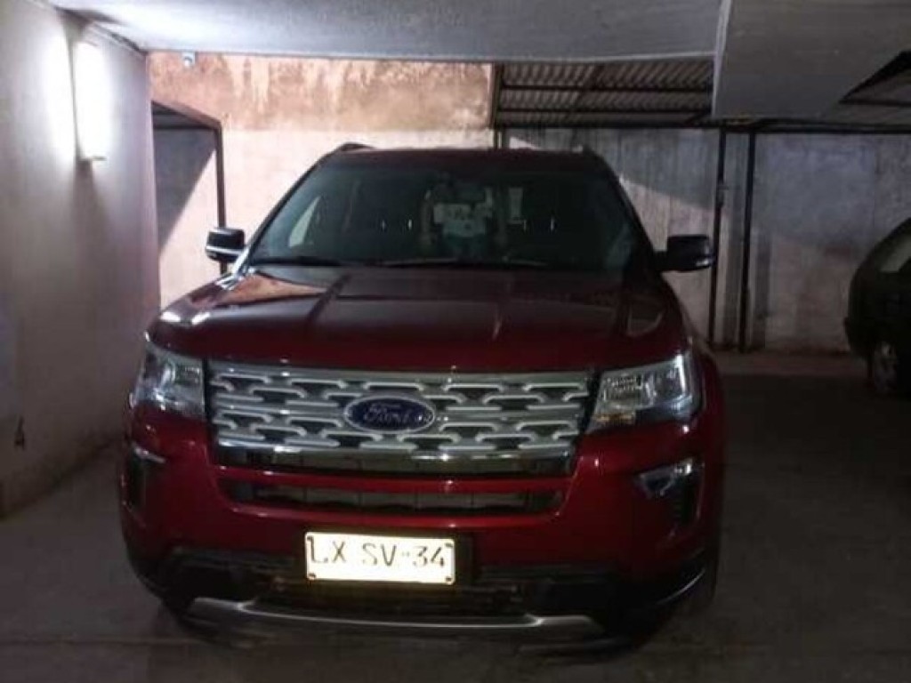 FORD EXPLORER