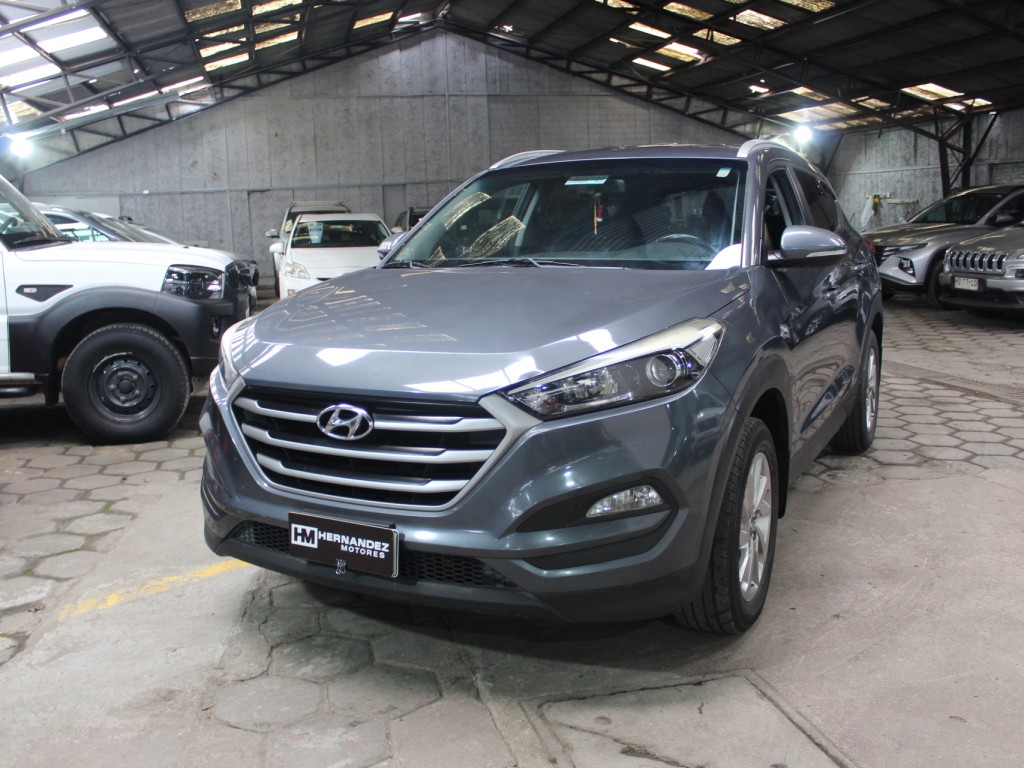 HYUNDAI TUCSON