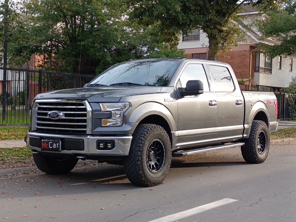 FORD F-150