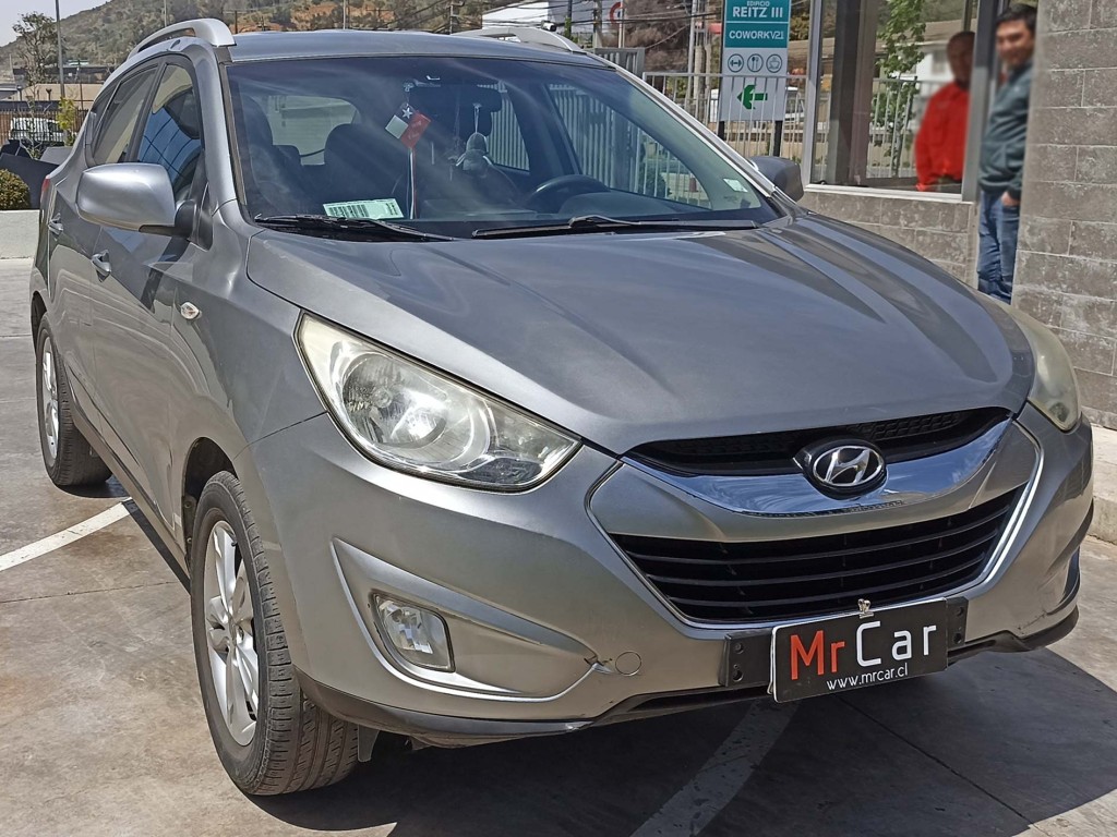 HYUNDAI TUCSON