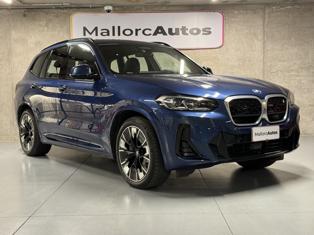 BMW IX3