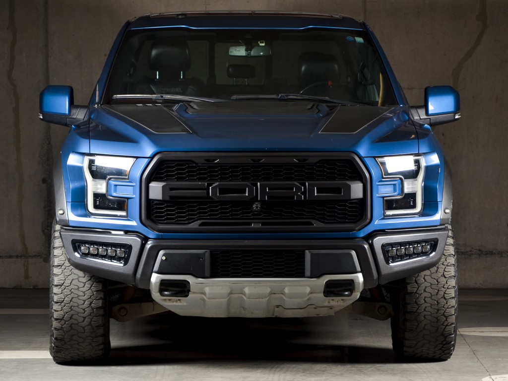 FORD F-150 RAPTOR