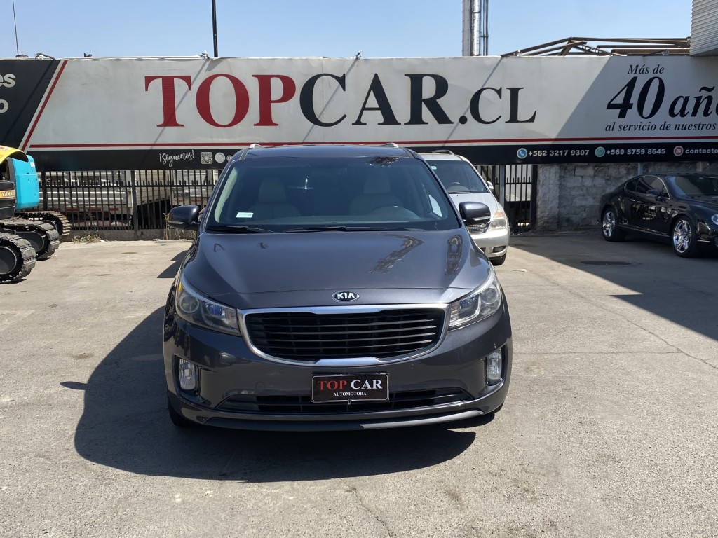 KIA GRAND CARNIVAL