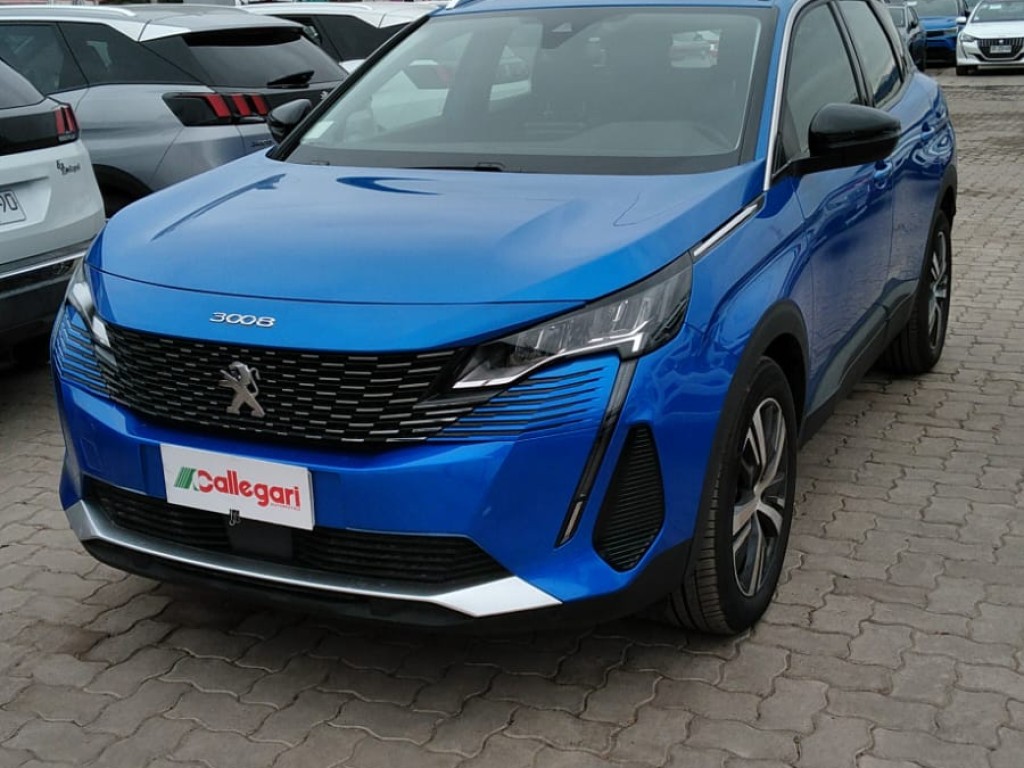 PEUGEOT 3008