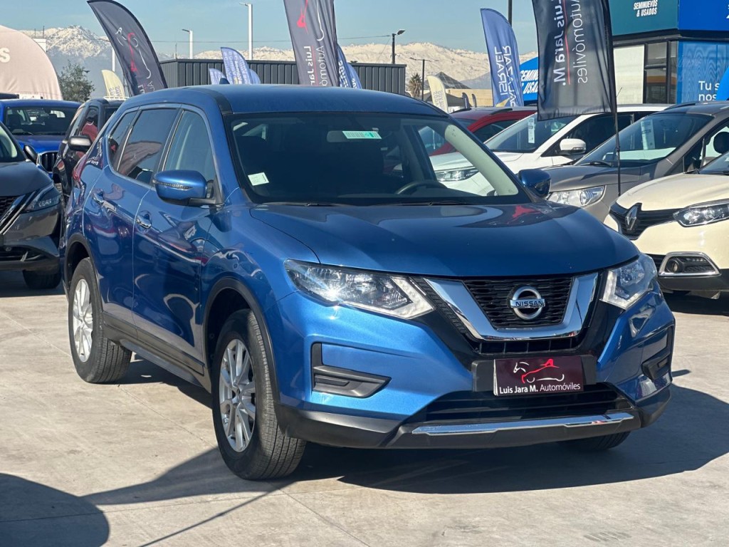 NISSAN X-TRAIL