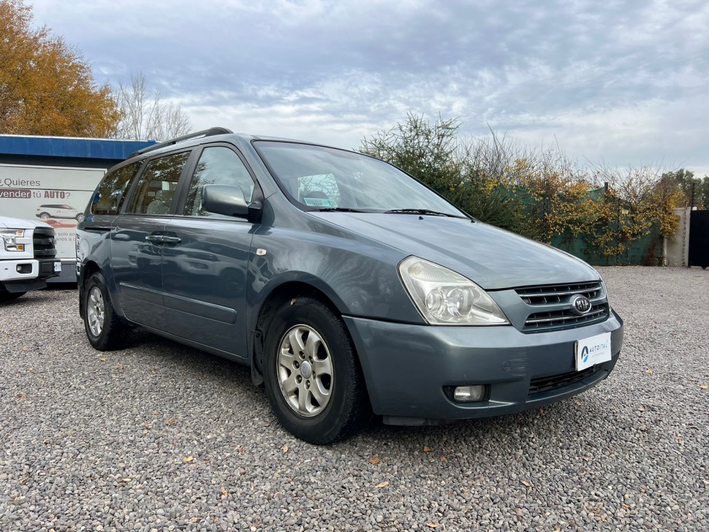 KIA GRAND CARNIVAL