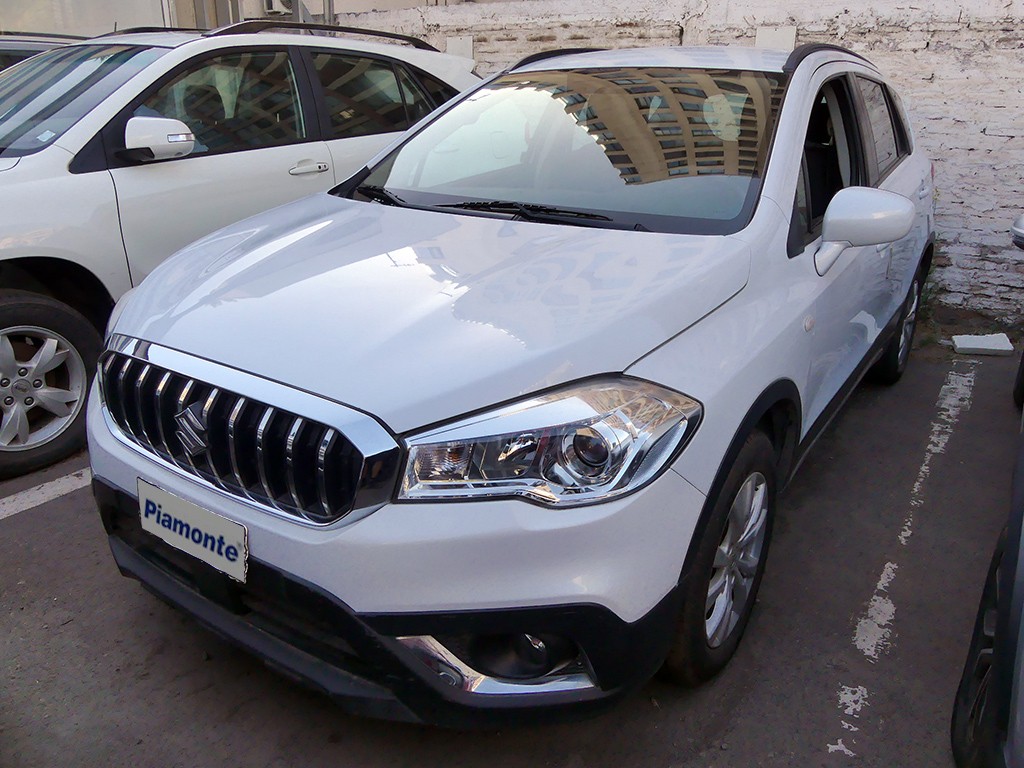 SUZUKI S-CROSS