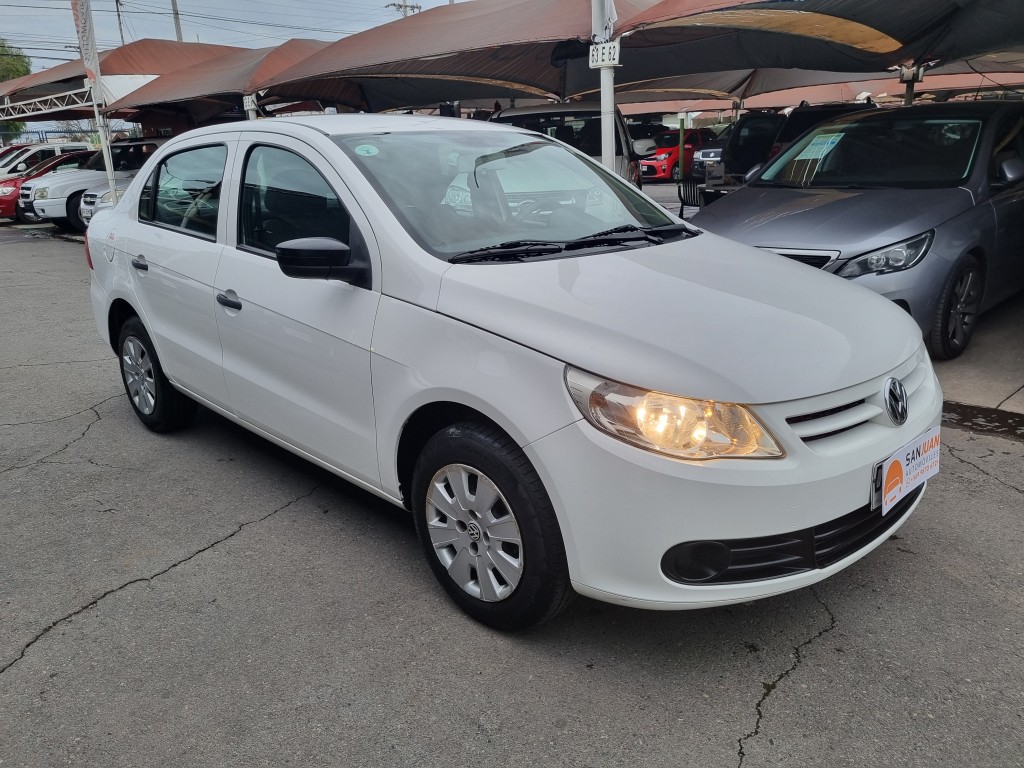 VOLKSWAGEN GOL