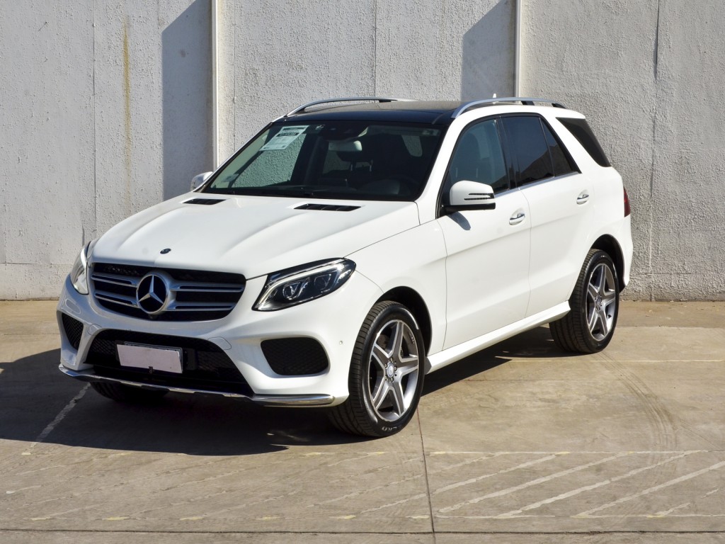 MERCEDES-BENZ GLE 400