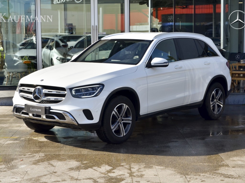 MERCEDES-BENZ GLC 200