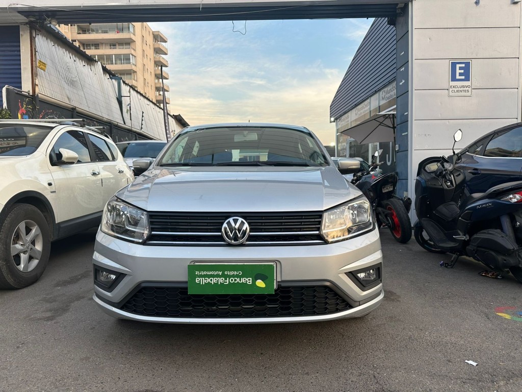 VOLKSWAGEN GOL