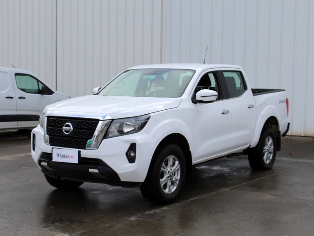 NISSAN NAVARA