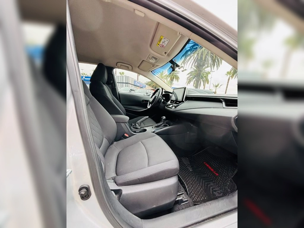 TOYOTA COROLLA 2022 - Foto 16