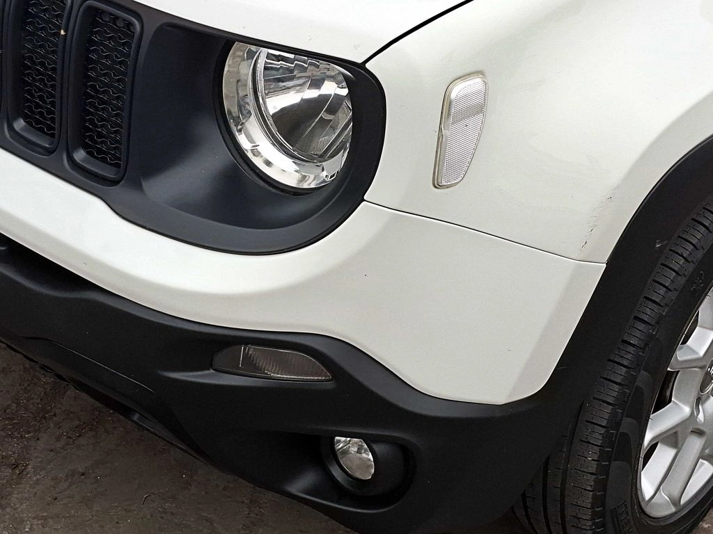 Jeep Renegade — foto 4 de 20